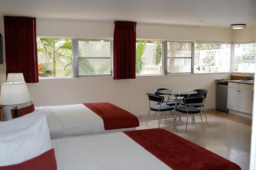 Alcazar Resort- Gay Mens Resort Fort Lauderdale Ruang foto