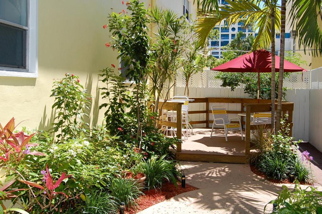 Alcazar Resort- Gay Mens Resort Fort Lauderdale Bagian luar foto
